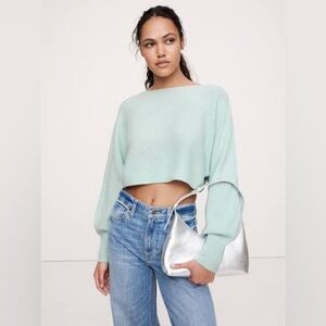 Banana Republic Midweight Cashmere Cropped Sweater size M light blue-green